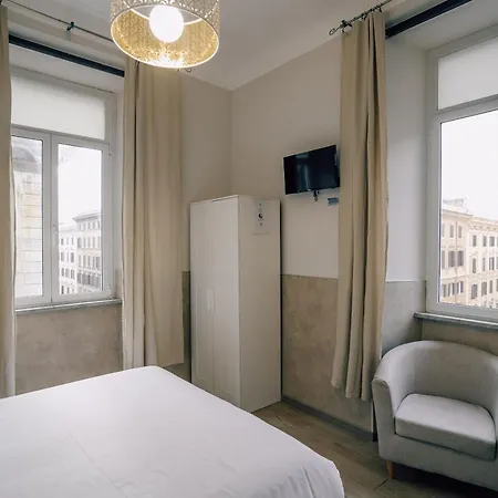 Mirabilia House 4*