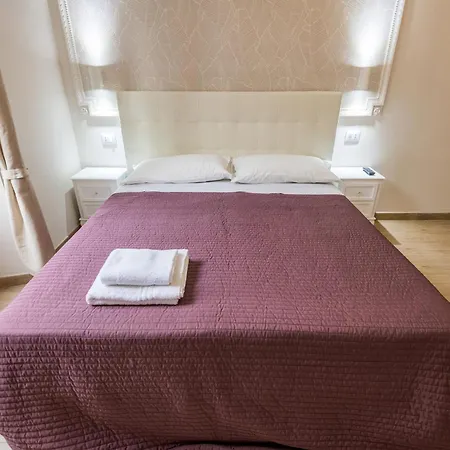 Mirabilia House Gasthof 4*