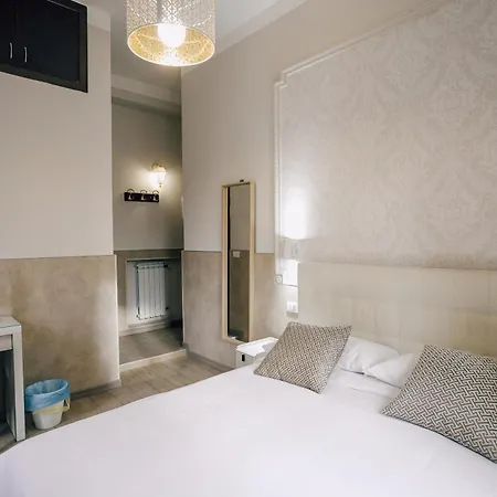 Mirabilia House 4* Rom