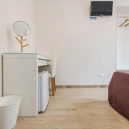 Mirabilia House 4* Rom