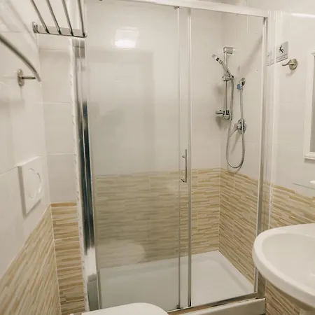 Gasthof Mirabilia House