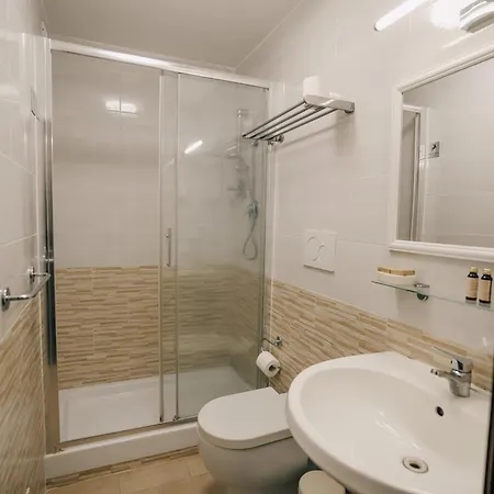 Gasthof Mirabilia House Rom