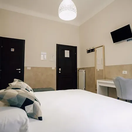 Mirabilia House Gasthof 4*